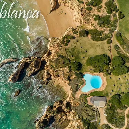 Casablanca In Prainha * אלבור